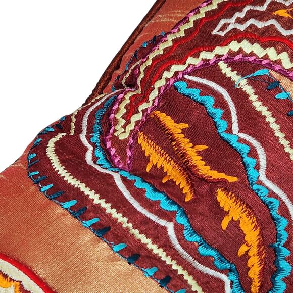 PIER 1 IMPORTS THROW PILLOW EMBROIDERED COLORFUL MOROCCAN BOHO HIPPIE INDIAN 15" - Picture 3 of 10